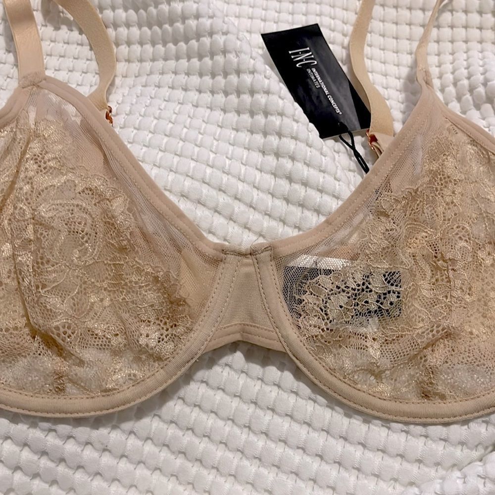 NWT- INC International Concepts - XL & XXL. Lace Unlined Underwire Bra - Picture 3 of 6